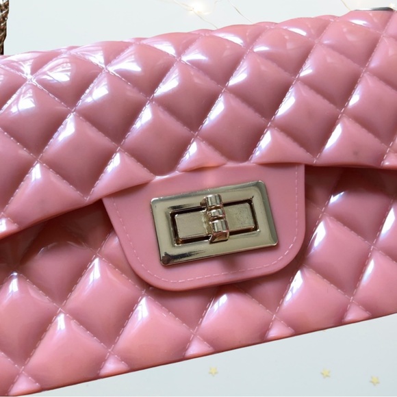 ORCHID LOVE Quilted Jelly Flap Bag with Gold Chain New with Tags - Picture 7 of 11